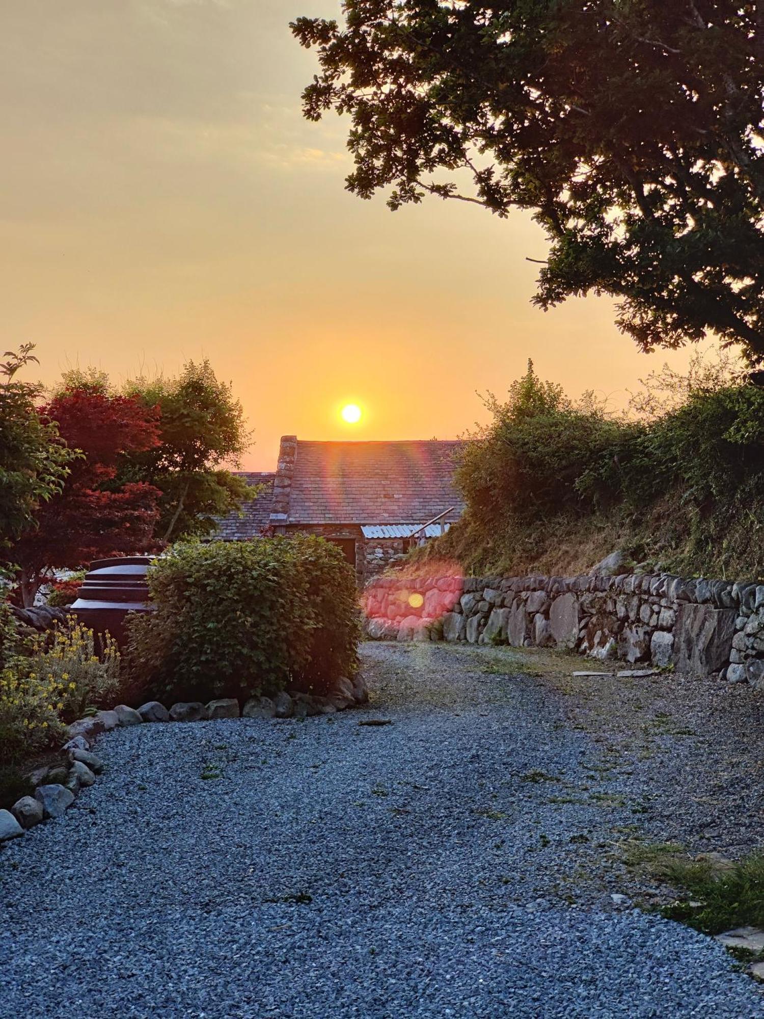 スランベドルTy Gwennol Near Gilfach Gochアパートメント エクステリア 写真